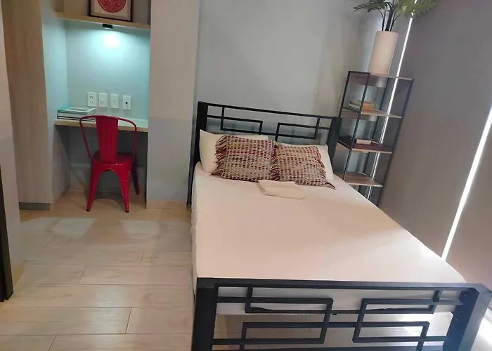 Auberge de jeunesse Regner-quinto Real Estate Services *